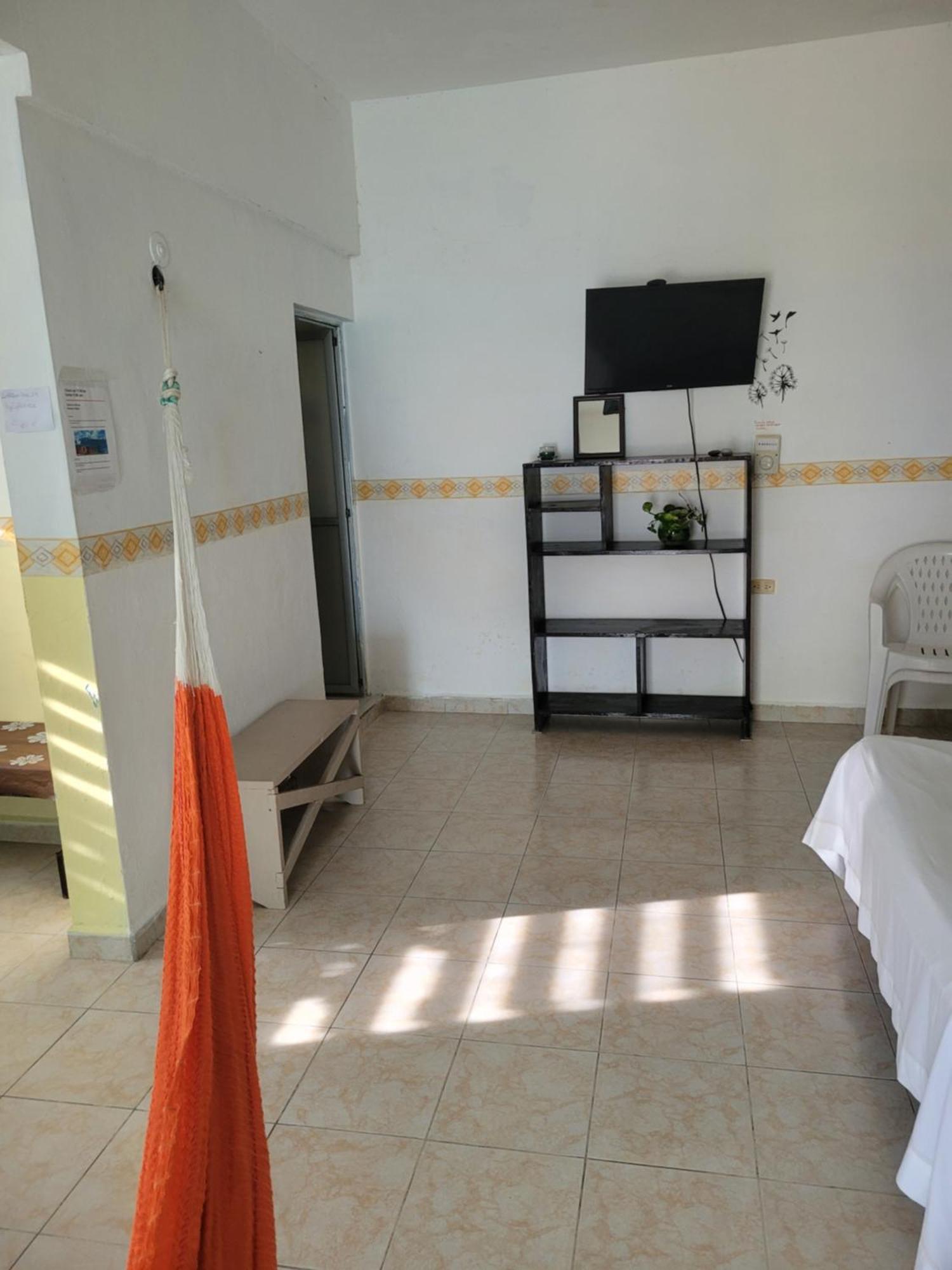Cuarto Centrico Apartment